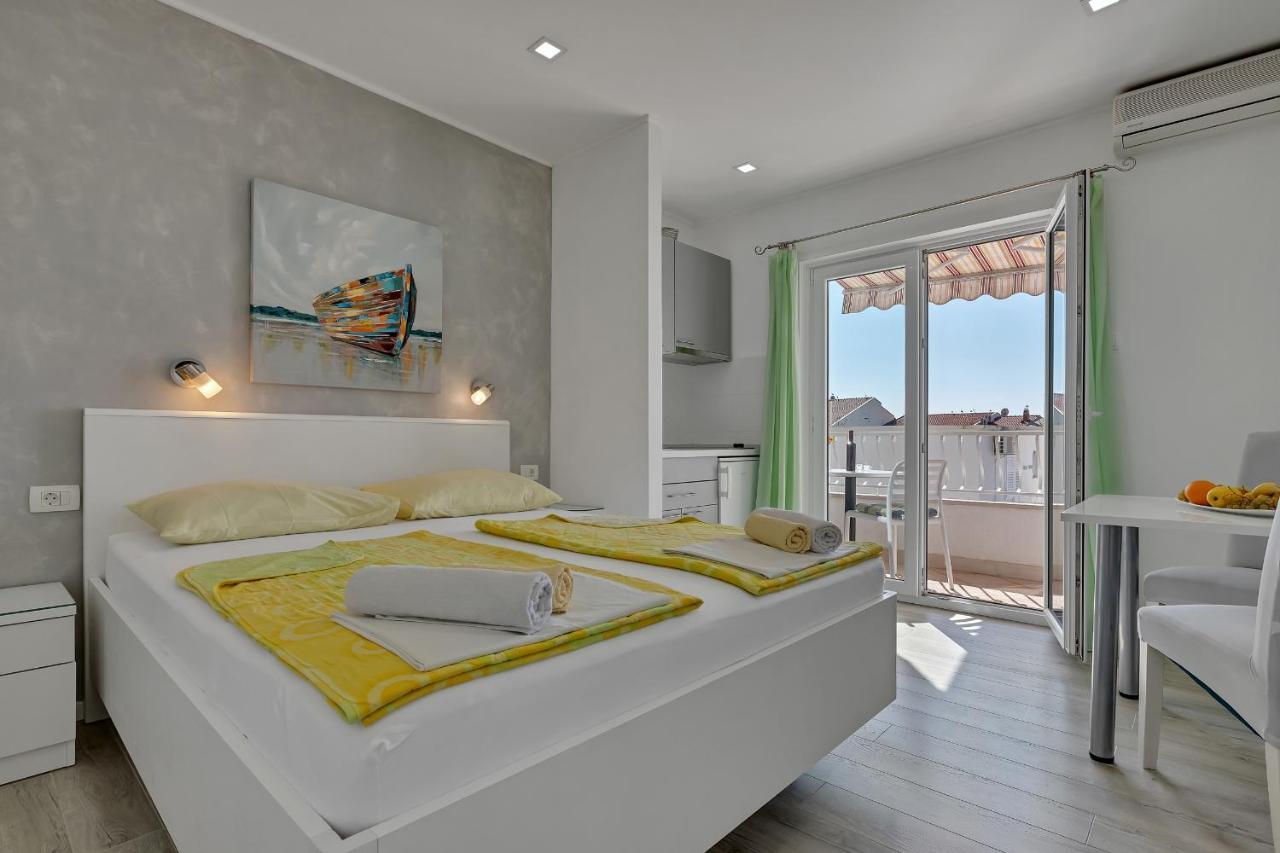 Apartments Zorica Tučepi Екстериор снимка