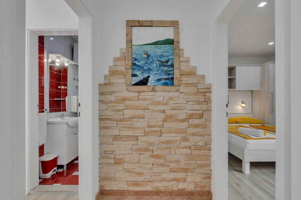 Apartments Zorica Tučepi Екстериор снимка