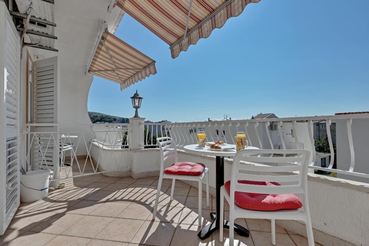 Apartments Zorica Tučepi Екстериор снимка