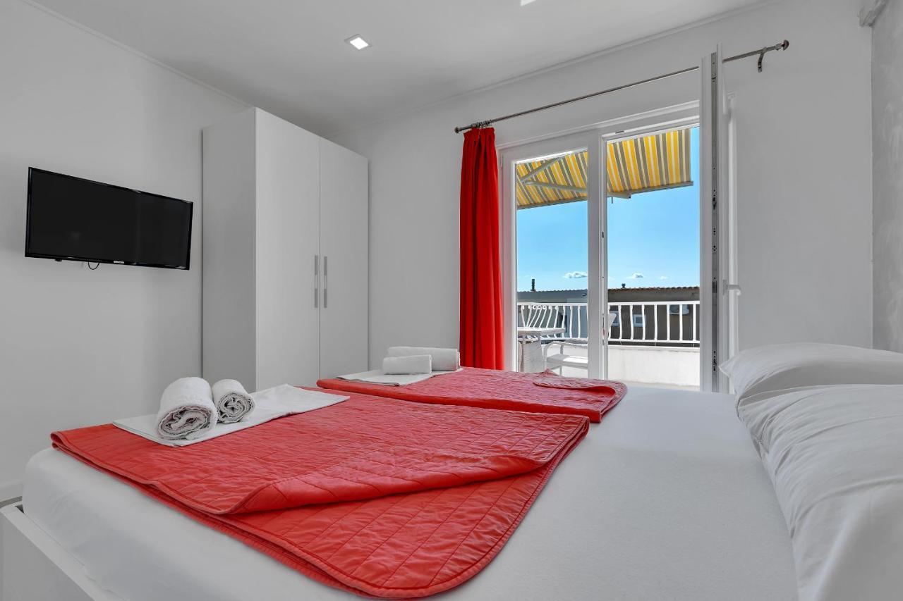 Apartments Zorica Tučepi Екстериор снимка