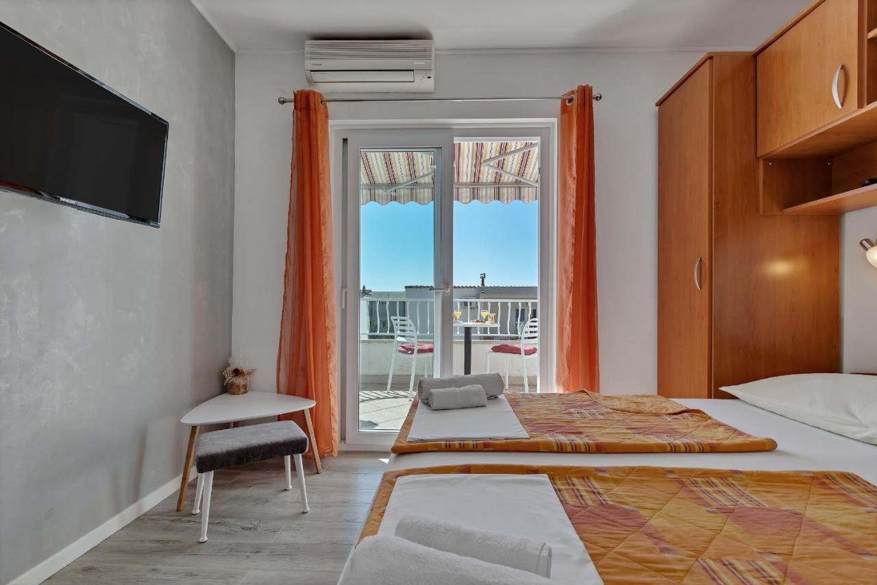 Apartments Zorica Tučepi Екстериор снимка