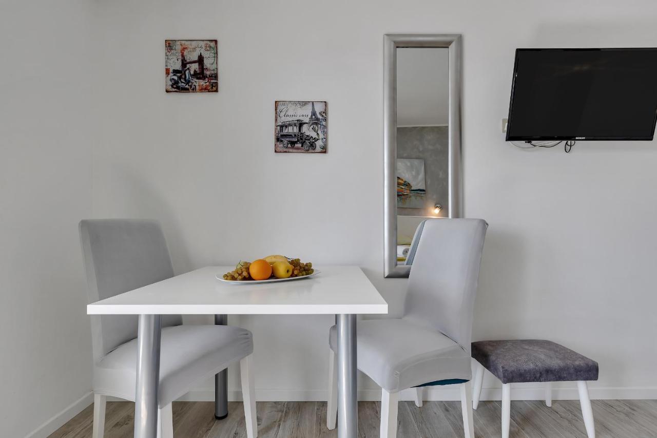 Apartments Zorica Tučepi Екстериор снимка