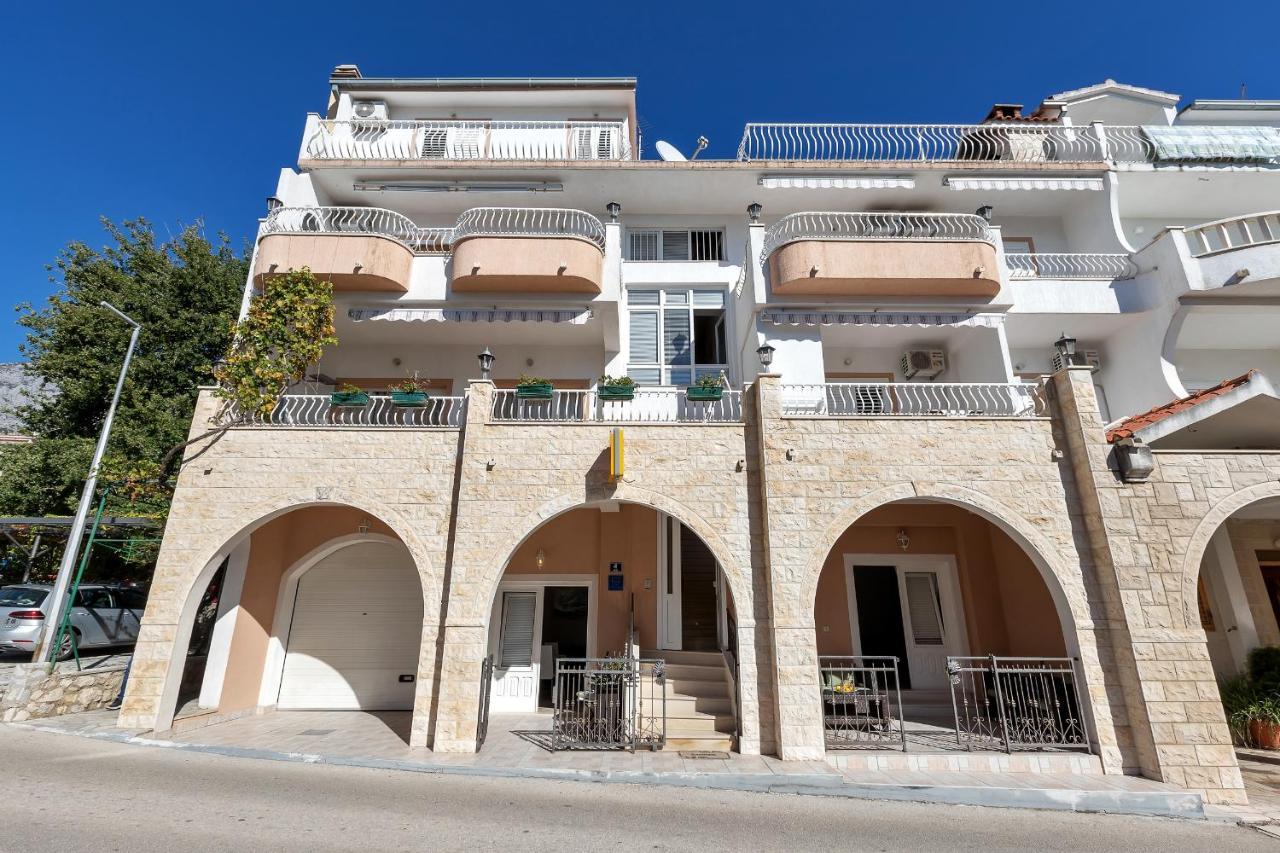 Apartments Zorica Tučepi Екстериор снимка