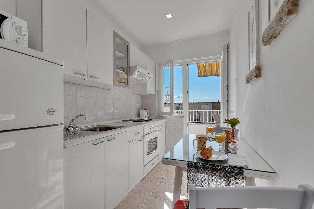 Apartments Zorica Tučepi Екстериор снимка