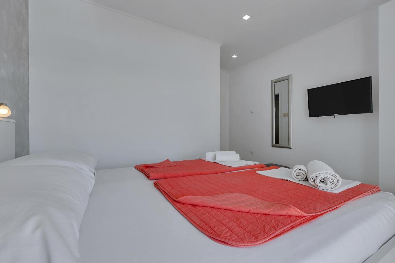 Apartments Zorica Tučepi Екстериор снимка