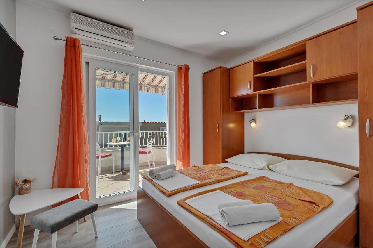 Apartments Zorica Tučepi Екстериор снимка