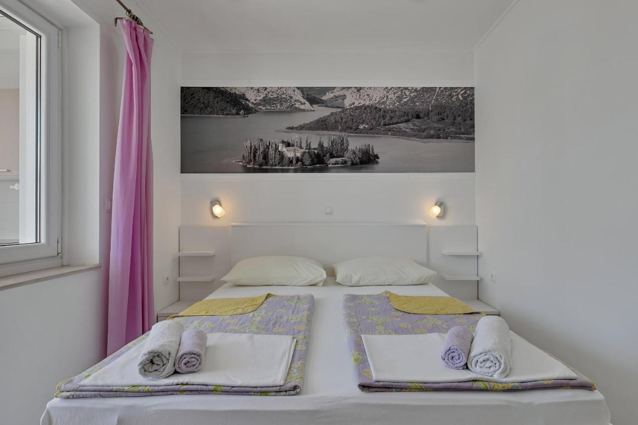 Apartments Zorica Tučepi Екстериор снимка