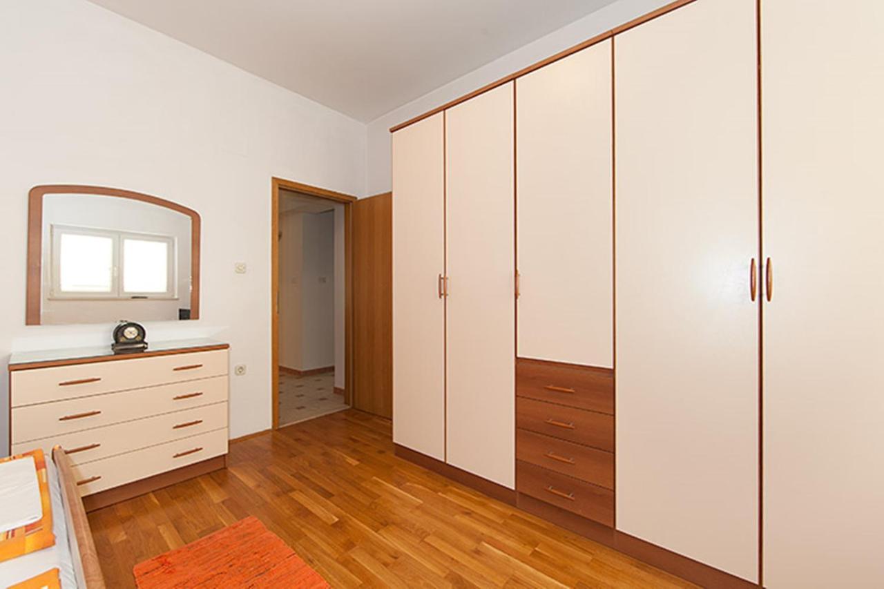 Apartments Zorica Tučepi Екстериор снимка